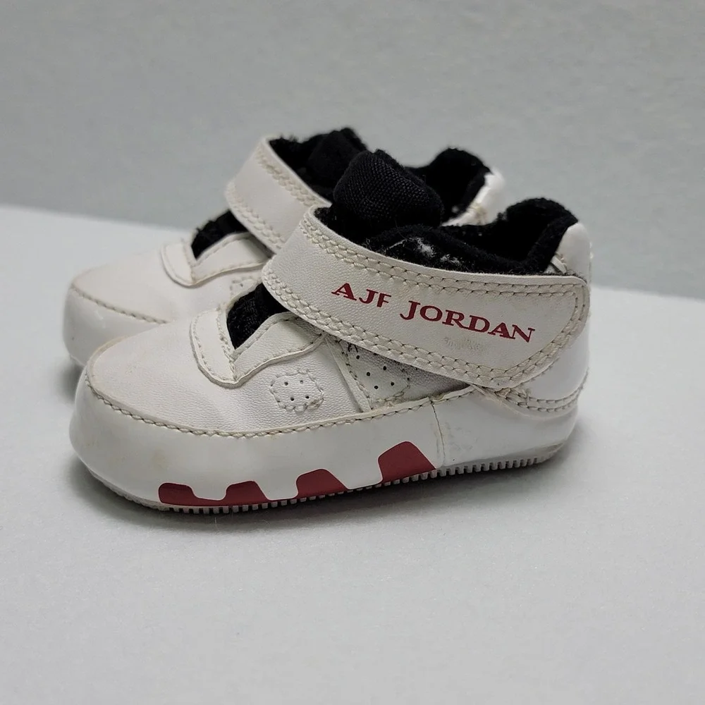 Nike Air Jordan AJF 9 size 1c infant/toddler shoes‎ white red and black 2008